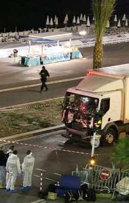 Paris savcısı bilançoyu açıkladı