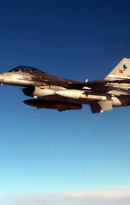 TBMM'ye bomba atan F16 düşürüldü