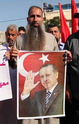 Filistinlilerden Türkiye'ye destek yürüyüşü