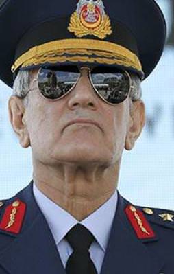 Eski Hava Kuvvetleri Komutanı gözaltında