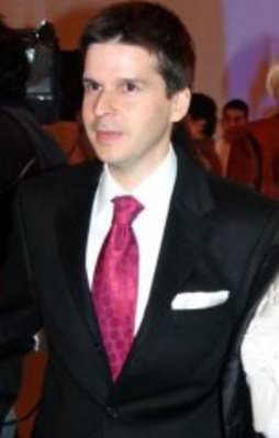 Nazlı Ilıcak'a oğlundan sert tepki