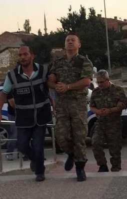 Ankara'da FETÖ'cü polis ve askerlere dev operasyon