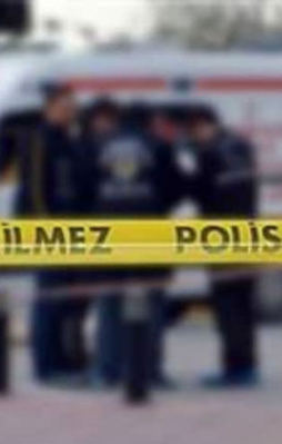 Şişli Belediyesi önünde silah sesleri!