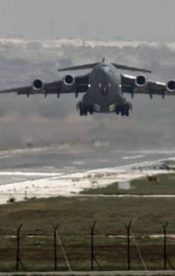 İncirlik 10'uncu Tanker Üs Komutanlığı'nda inceleme