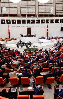 OHAL Meclis'ten geçti