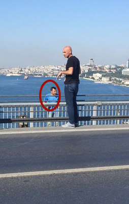 Darbeci albay intihara kalkıştı