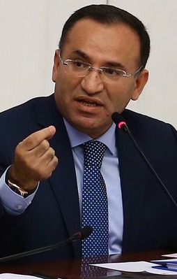 Teröristbaşı Gülen'in iadesi için 2 bakan ABD'ye gidiyor