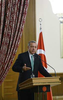 Erdoğan: Meydanları boş bırakmayın