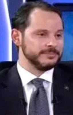 İstanbul’a gitmeye uçakta karar verdi