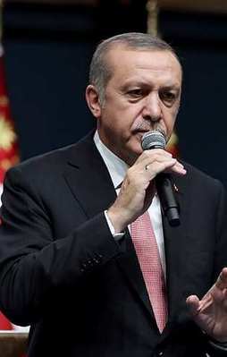 "Mertçe söyleyin, kimden yanasınız?"