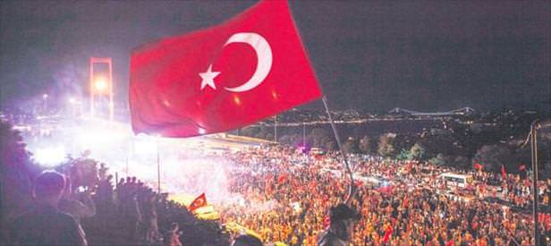 Demokrasi şöleni