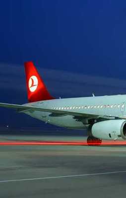 THY'de 15'i pilot 211 personelin işine son verildi