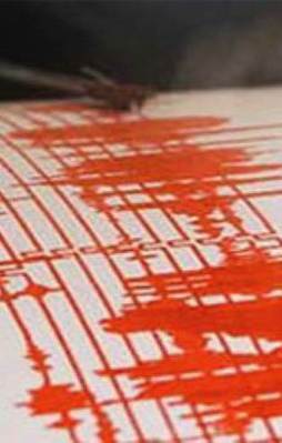 Şili'de 6,2 büyüklüğünde deprem