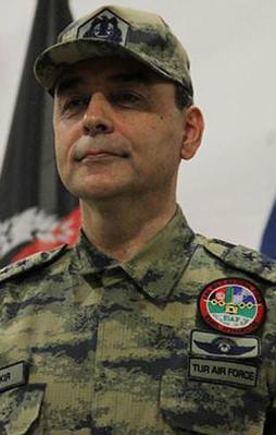 Darbeci generaller yakalandı