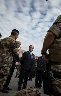 Fransa AİHS'i askıya aldı