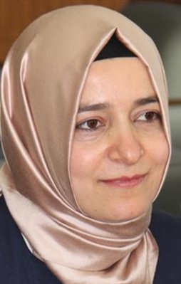 Aile Bakanı Fatma Betül Sayan: Yardım kampanyası başladı