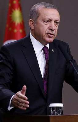 Cumhurbaşkanı Erdoğan liderlerle telefonda görüştü