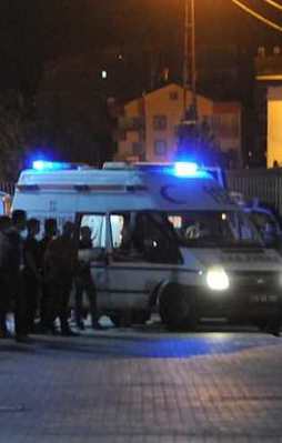 PKK'lı teröristlerden bombalı araçla hain saldırı