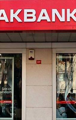 Akbank’a 1 ayda 1.6 milyar dolar