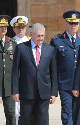 YAŞ sonrası kritik görüşme