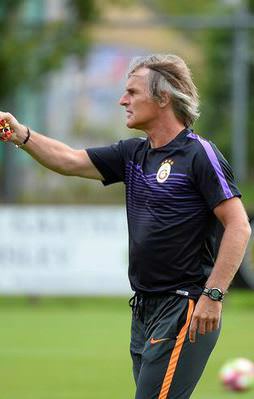 Riekerink'ten transfer müjdesi