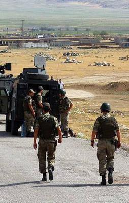 Hakkari'de kalleş saldırı! 5 asker şehit oldu