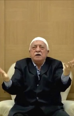FETÖ'cü doktorlardan büyük ihanet
