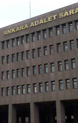 FETÖ operasyonlarında valilere gözaltı