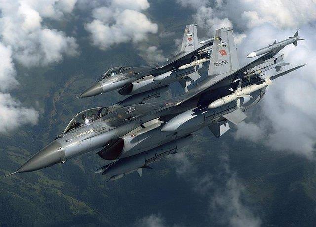 F-16’ların hedefleme sistemini bozmuşlar