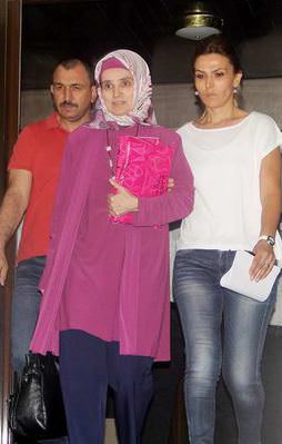 "Profesörleri bakkallar seçiyordu"