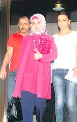 Profesörleri bakkallar seçiyordu