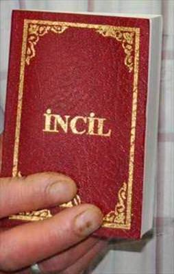 Binbaşıdan İncil çıktı