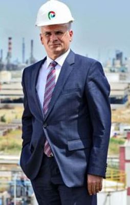 PETKİM'in eski genel müdürü kaçmak üzereyken yakalanmış!