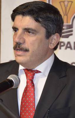 Yasin Aktay'dan AK Parti'de 'revizyon' açıklaması