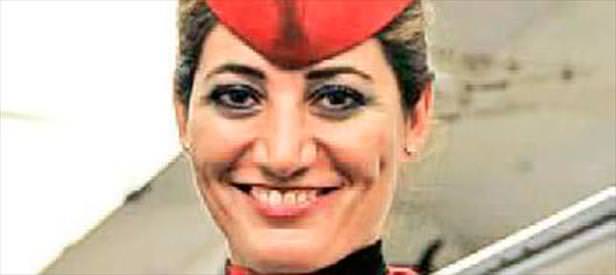 Pilot olacaktı, hostes oldu