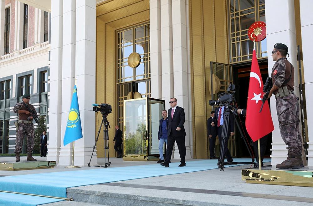 Nazarbayev Ankara'da-1