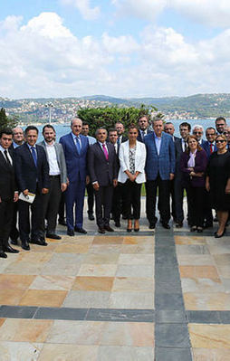 Erdoğan medya temsilcileriyle buluştu