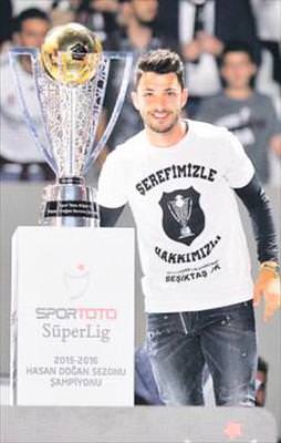 Yeni sezonda da favori biziz!