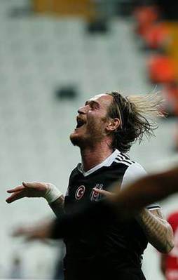 Kara Kartal'dan tek gollü prova!