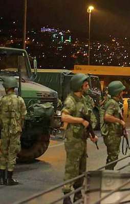 ABD hükümete destek açıklamasını 3 saat bekletti