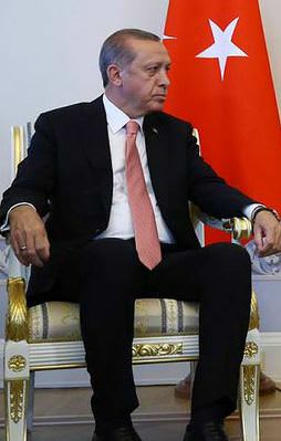 "FETÖ ve arkasındaki güçler ilişkilerimize kastetti"