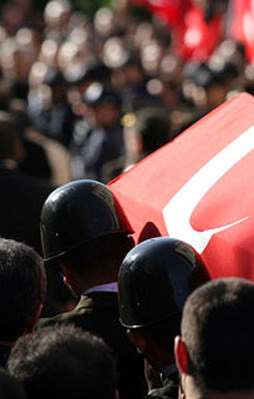 Şırnak'ta 8 asker şehit oldu