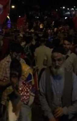 Konda'dan demokrasi nöbeti araştırması!