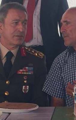 Akar şehit ailesini ziyaret etti