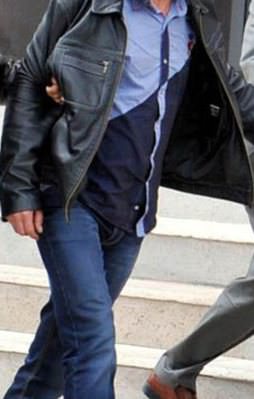 İzmir'de FETÖ operasyonu