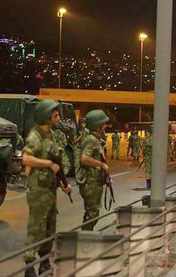 Vatandaştan olası darbe girişimine karşı önemli mesaj