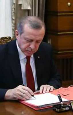 Erdoğan o ismi YÖK üyeliğine seçti