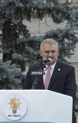 Başbakan Yıldırım: AK Parti milletin ta kendisidir