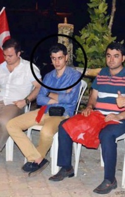 Demokrasi nöbeti tutan savcı da gözaltına alındı