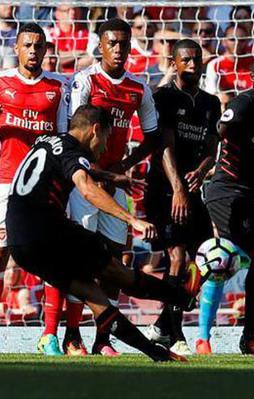 Liverpool, Arsenal'i evinde mağlup etti